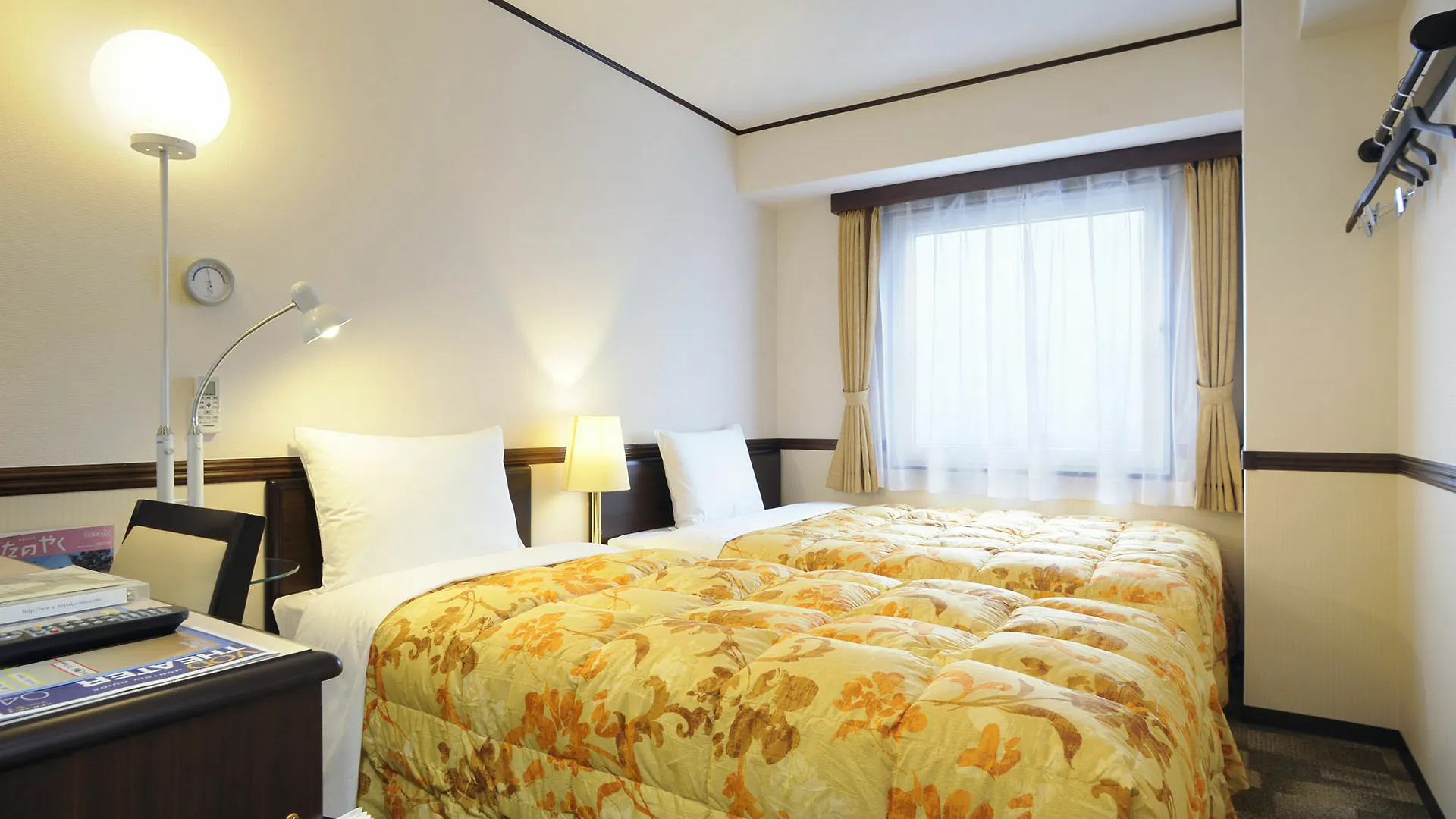 Toyoko Inn Osaka Shinsaibashi Nishi Hotel